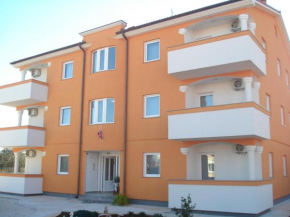 Apartments Buzleta II